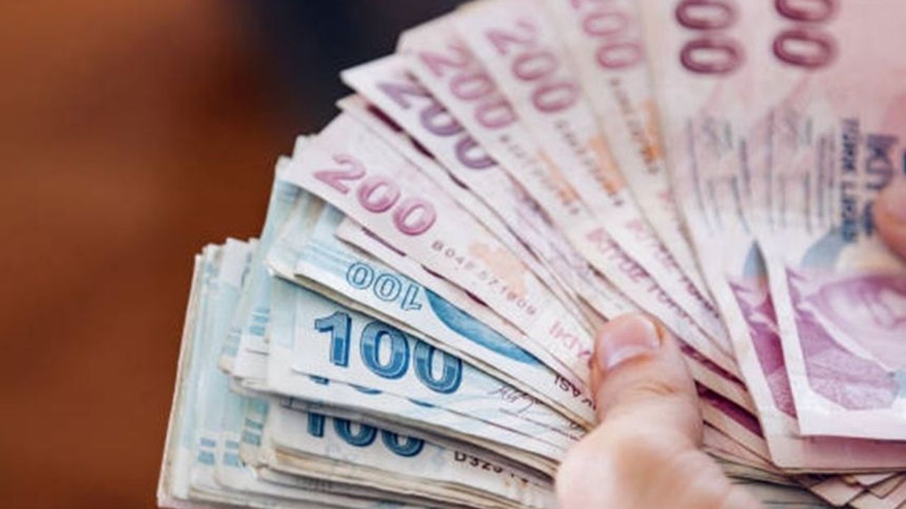 2024 Asgari ücret ne zaman belli olacak? Yüzde 50 zam açıklaması geldi!