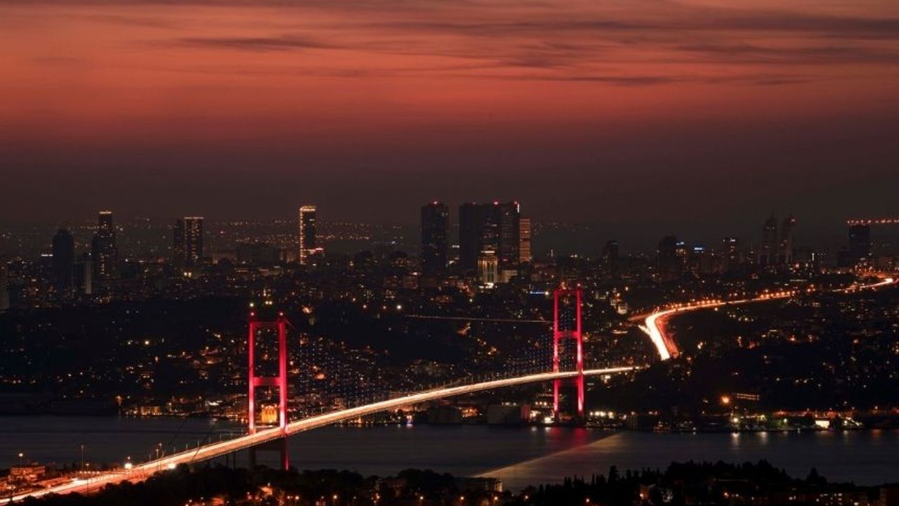 21 Aralık Günü Türkiye En Uzun Geceyi Yaşayacak! En uzun gece hangi şehirde?