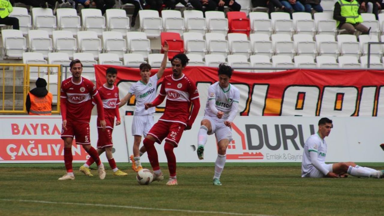 Karaman FK, Denizlispor’u Alper’le Devirdi