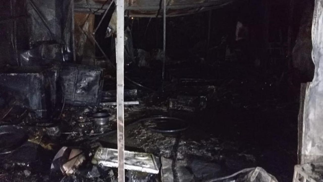 Hatay'da prefabrik evde çıkan yangında 2 kişi öldü