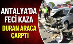 Direksiyon Başında Telefonunu Almaya Çalıştı: Duran Araca Çarptı