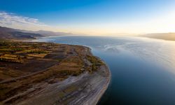 Burdur Gölü: Özellikleri ve Turistik Rehber