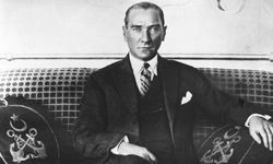 Mustafa Kemal Atatürk: Türkiye Cumhuriyeti'nin Kurucusu ve İlk Cumhurbaşkanı