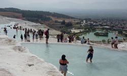 Denizli'nin Pamuk Cenneti Pamukkale'de Sonbahar...