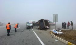 Afyonkarahisar'da Trafik Kazası, Çok Sayıda Yaralı Var