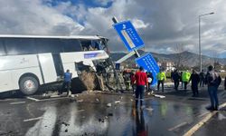 Denizli'de Tur Otobüsü Kazasında Ölü Sayısı Yükseldi