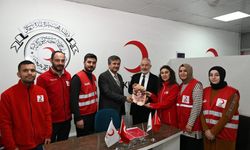 Isparta Belediye Başkanı Kızılay Şubesini Ziyaret Etti!