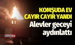 Isparta'da korkutan ev yangını: Alevler geceyi aydınlattı