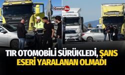 Tır Otomobili Sürükledi, Şans Eseri Yaralanan Olmadı