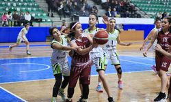 Denizli'de Basketbol U14 Kızlar Bölge Şampiyonası Başladı