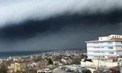 İstanbul'da Fırtına Habercisi Raf Bulutu Görüldü!