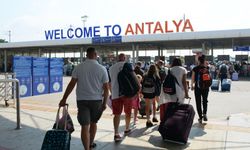 Antalya'dan yeni turist rekoru!