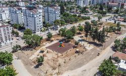 Kepez Belediyesi’nden çocuklara yeni parklar