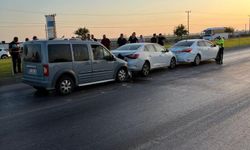 Antalya'da zincirleme kaza: 3 yaralı