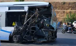 Küçükçekmece - Sefaköy Metrobüs Kazası: 3’ü Ağır 10 Yaralı