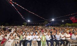 Başkan Seçer, ’1. Aydıncık Yaza Veda Festivali’ne katıldı