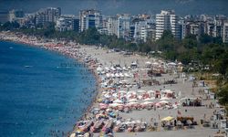 Antalya, yabancı turist sayısında rekor kırdı