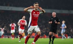 Arsenal 2-1 Tottenham: Arsenal evinde Tottenham'ı devirdi