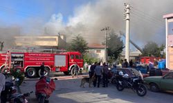 Isparta Sanayi Sitesi'nde Oyuncak Dükkanında Yangın