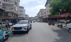 Kamyonete Çarpmamak İçin Devrildi, Sürücü Yaralandı