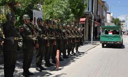 Emekli Başçavuş Nuri Apalak son yolculuğuna uğurlandı