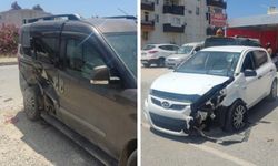 Manavgat’ta otomobil ile ticari araç çarpıştı: 1 yaralı