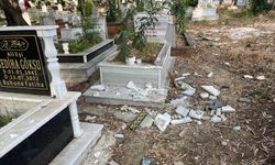 Mezarlıkta Skandal: 12 Mezar Taşı Kırıldı
