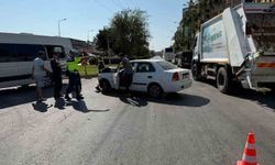Manavgat’ta otomobil tur aracına çarptı: 5 yaralı