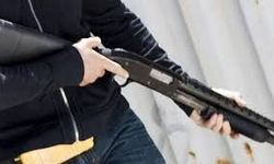 Sokak Ortasında Pompalı Tüfekli Saldırı