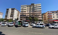 İnşaatta işçiler yere çakıldı: 2 ölü, 1 yaralı