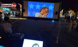 Hakkarili çocuklar karaoke sahnesinde hünerlerini sergiledi