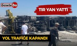 Karamanlı Girişinde TIR Yan Yattı, Yol Trafiğe Kapandı