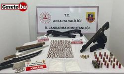 Antalya’da jandarmadan uyuşturucu ve silah operasyonu