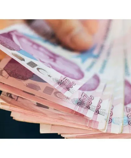 Milyonların gözü asgari ücrete çevrildi: Ara zam var mı?