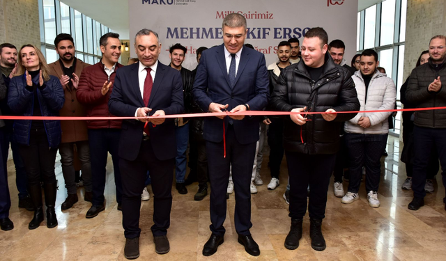 Mehmet Akif Ersoy'un hatırasını yaşatan sergi açıldı