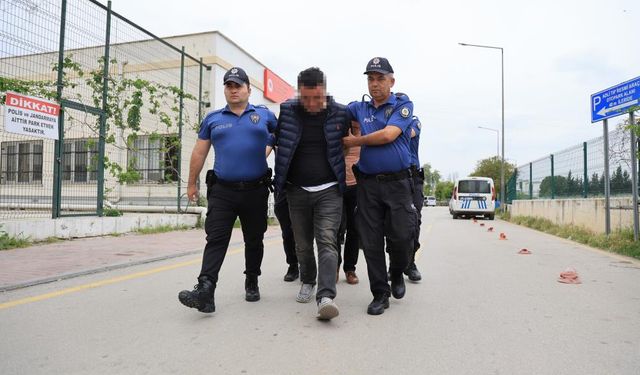 Tutuklanan CHP'li Seyhan Belediyesi Temizlik İşleri Müdürünün suç kaydı kabarık çıktı