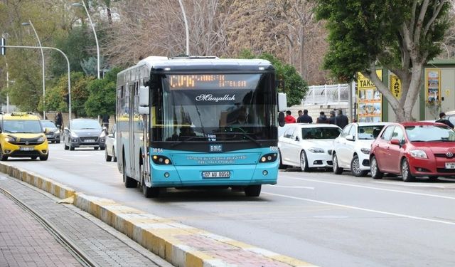 Antalya'da ulaşım ücretine yüzde 33 zam geldi