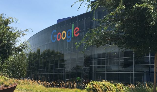 Google'dan Büyük Hamle: 720 TL'lik Uygulama Artık Ücretsiz