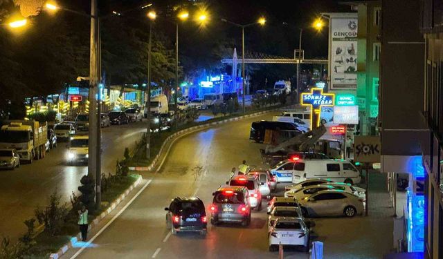 Eğirdir'de Alkollü Taksici Polis Kovalamacası Yaşadı