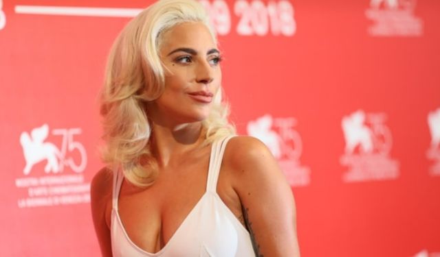 Lady Gaga, Cinsel Organı Üzerindeki İddialara Cevap Verdi