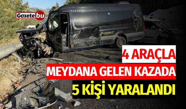 4 Araçla Meydana Gelen Kazada 5 Kişi Yaralandı