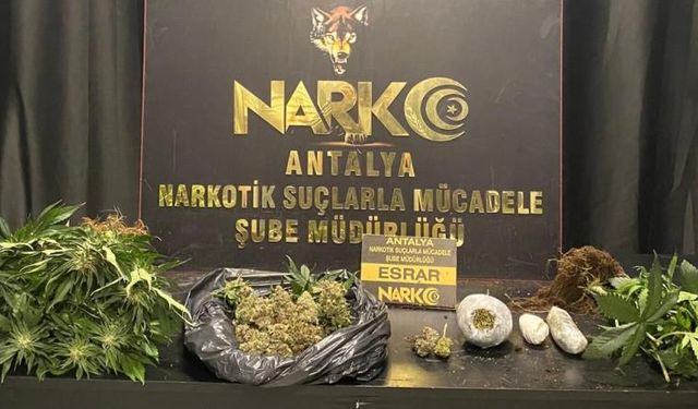 Antalya'da 17 zehir taciri tutuklandı