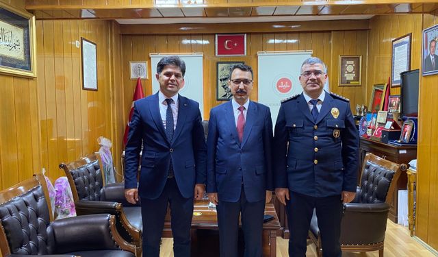 Burdur Emniyet ve Eğitim müdüründen müftülüğe ziyaret