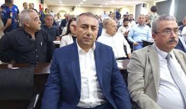 Adana Büyükşehir Belediyesi Başkan Vekilliğine CHP'li Güngör Geçer seçildi