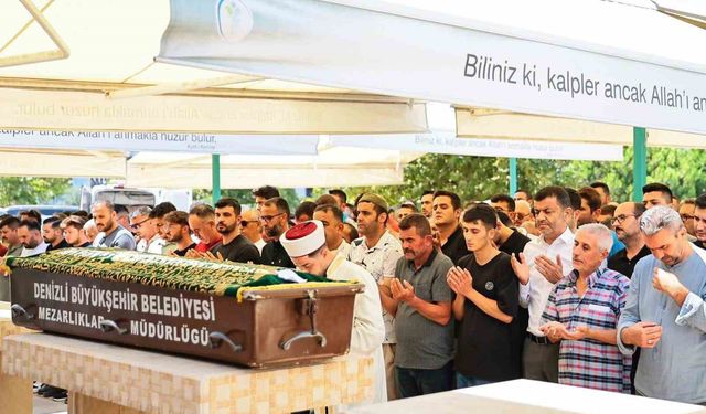 Sondaj çalışması sırasında elektrik akımına kapılması sonucu hayatını kaybeden DESKİ personeli son yolculuğuna uğurlandı