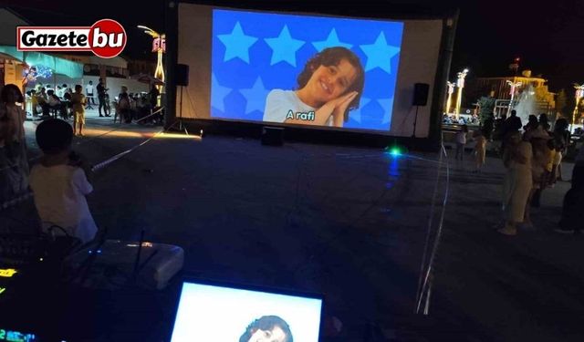 Hakkarili çocuklar karaoke sahnesinde hünerlerini sergiledi