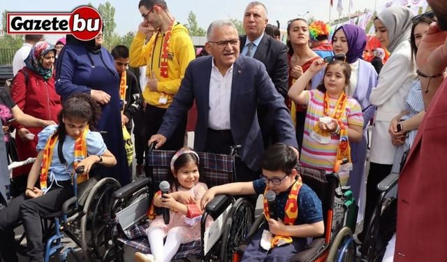 Kayseri Büyükşehir’den güvenli ve engelsiz hizmetler