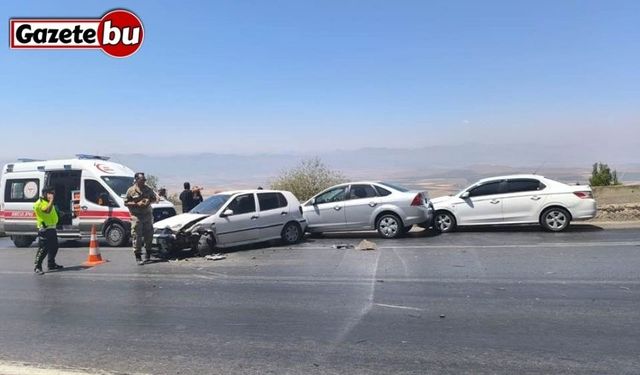 Gaziantep’te dört aracın karıştığı zincirleme kaza: 9 yaralı