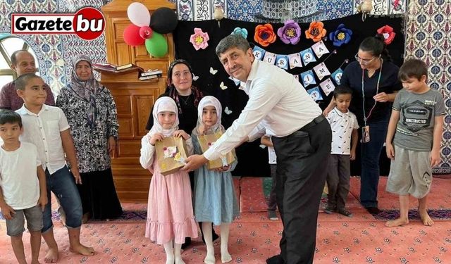 Mersin’de Kur’an Kursu öğrencileri Kur’an’a geçmenin heyecanını yaşadı