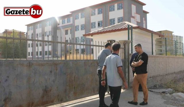 Belediyenin ruhsat vermediği okul, 2 yıldır açılamıyor